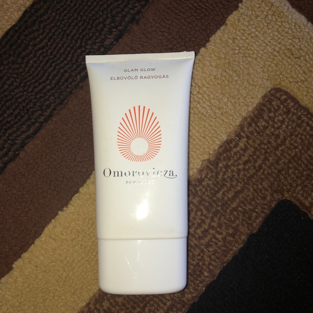 Omorovicza glam glow